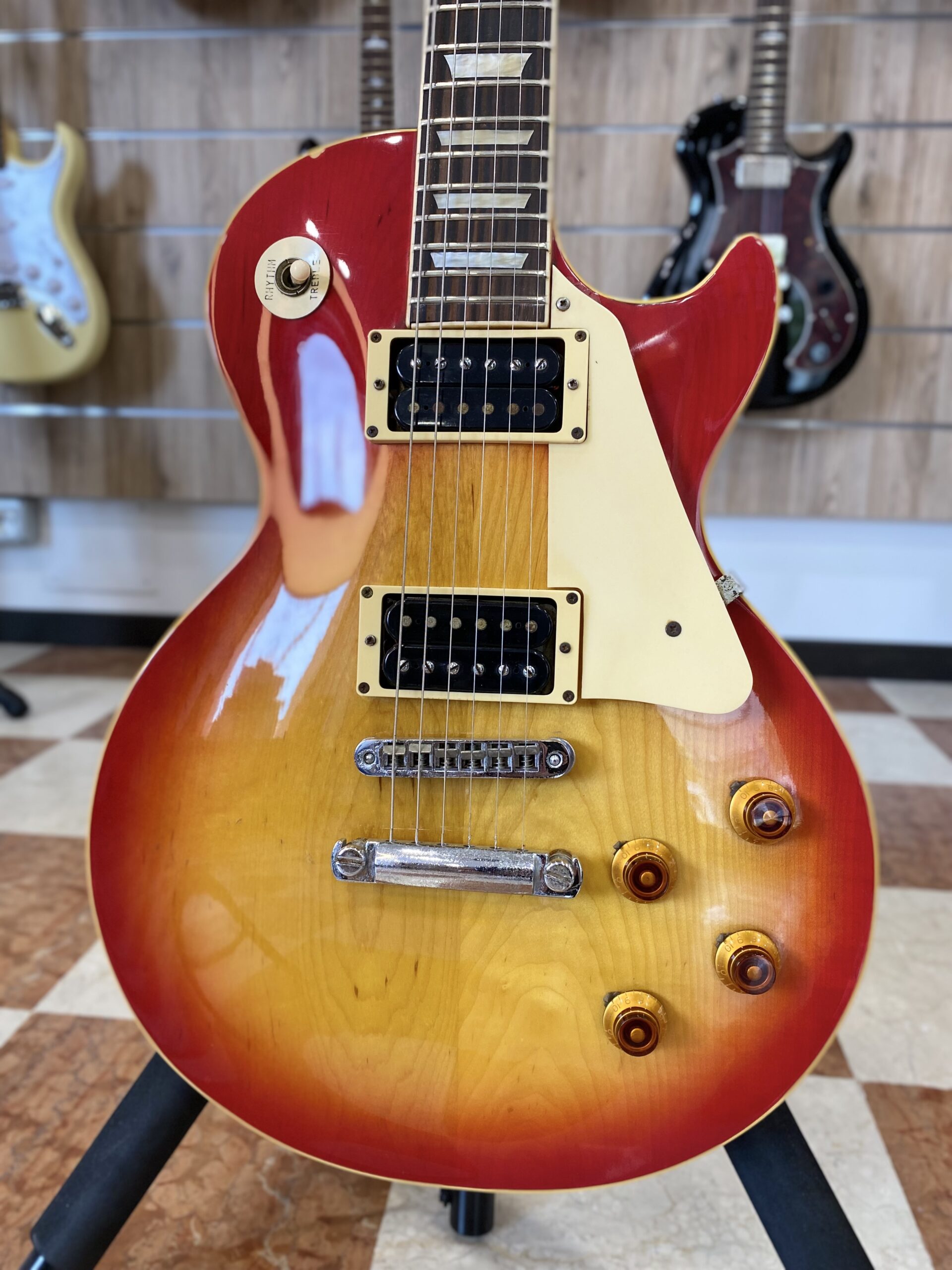 Greco EG500R Red Sunburst 1977 - immagine 2