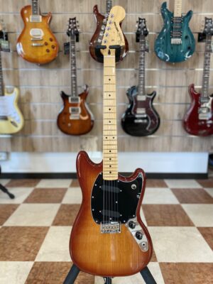 Fender Player Mustang Sienna Sunburst USATO